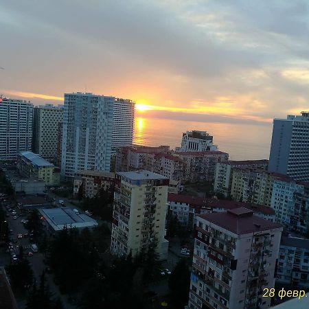 Mariamis Hous Apartamento Batumi Exterior foto