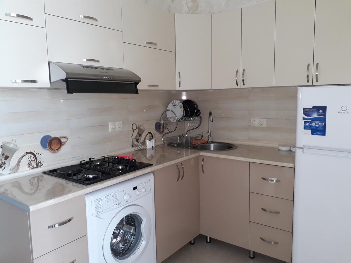 Mariamis Hous Apartamento Batumi Exterior foto