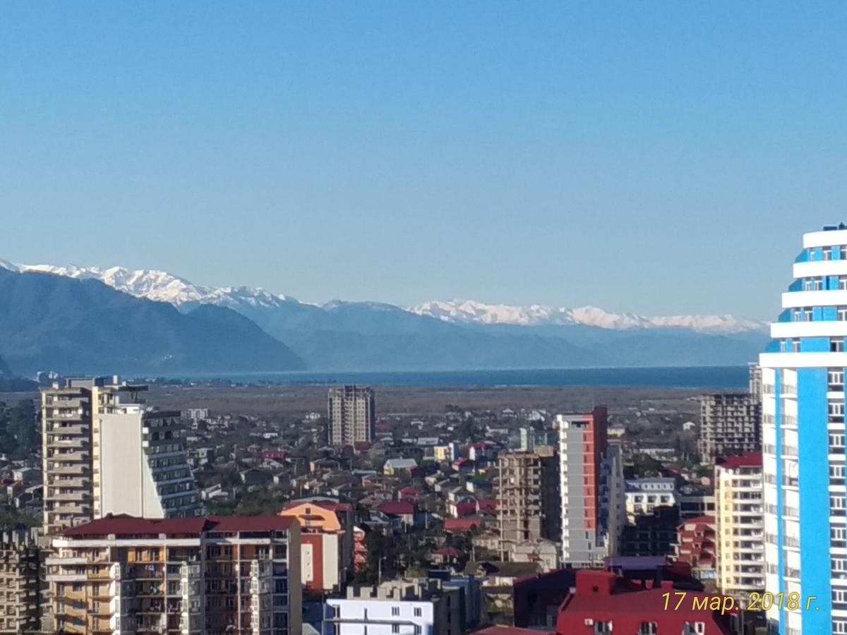Mariamis Hous Apartamento Batumi Exterior foto