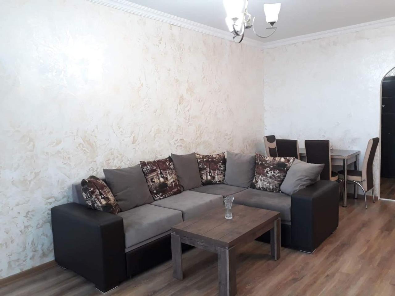 Mariamis Hous Apartamento Batumi Exterior foto
